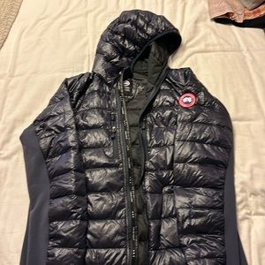 Canada Goose Hybridge lite jacket in navy. Xl